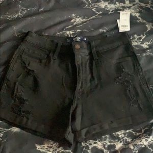Hollister Black high rise 3” shorts